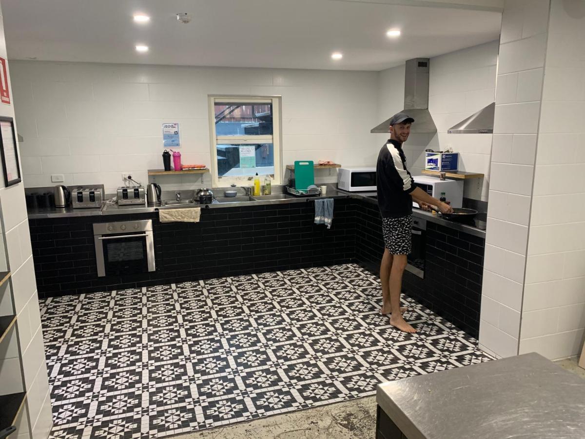 Aussie Dream Hostel Gold Coast Exteriér fotografie